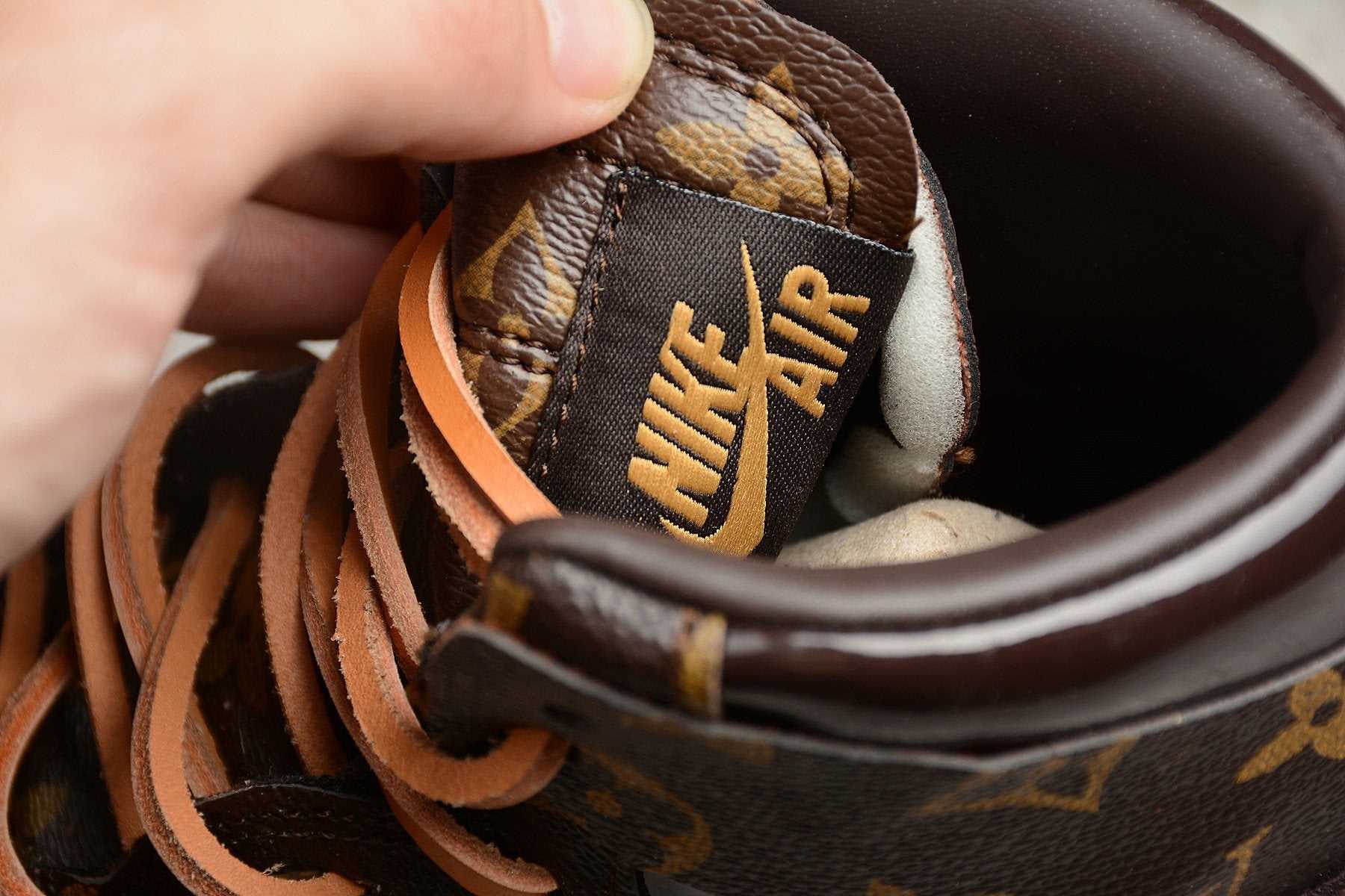 Off-Louis LV Air Jordan 1 - Image 9