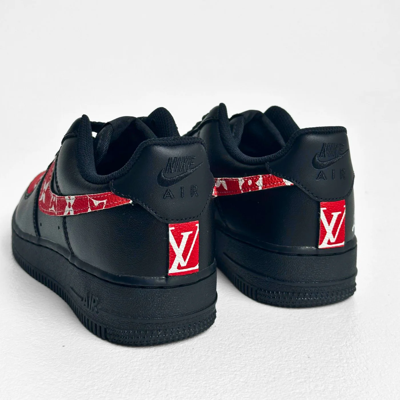 Supreme x LV Black Air Force 1 - Image 5