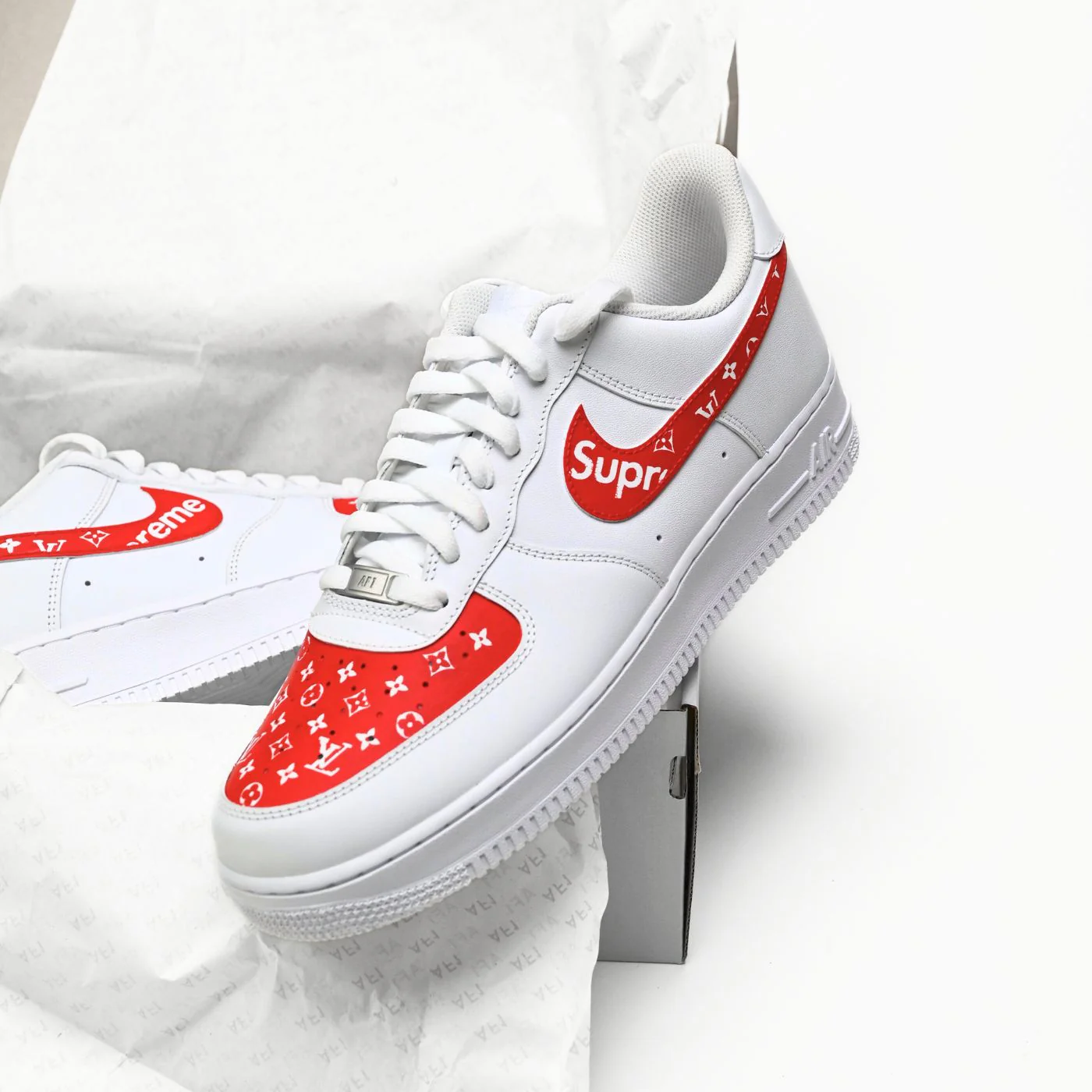 Supreme x LV Air Force 1 - Image 4