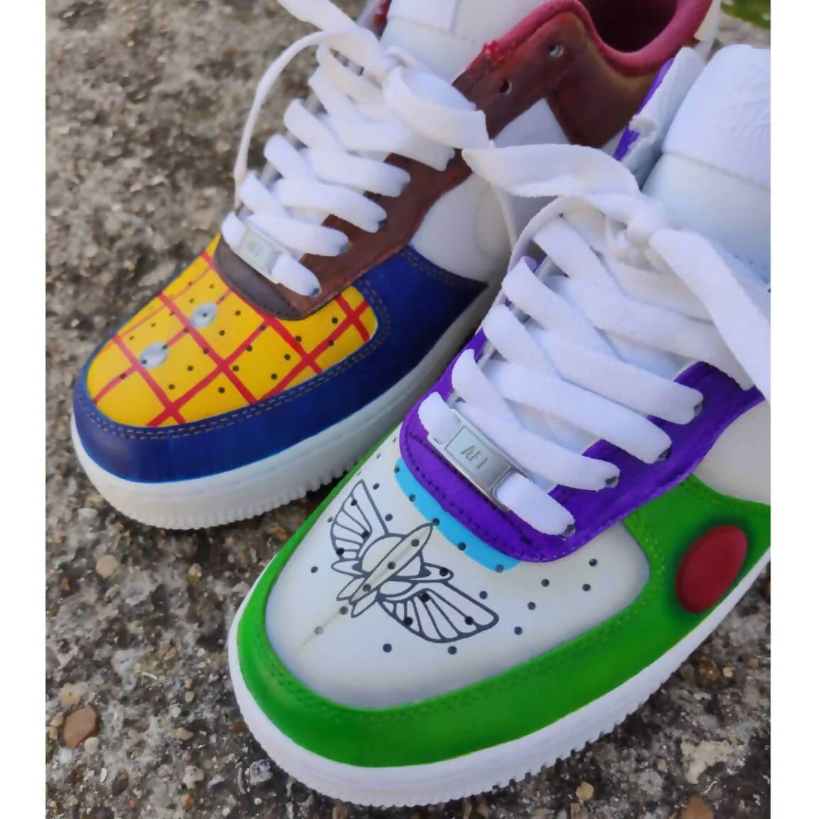 'WOODY & BUZZ' Air Force 1 - Image 4